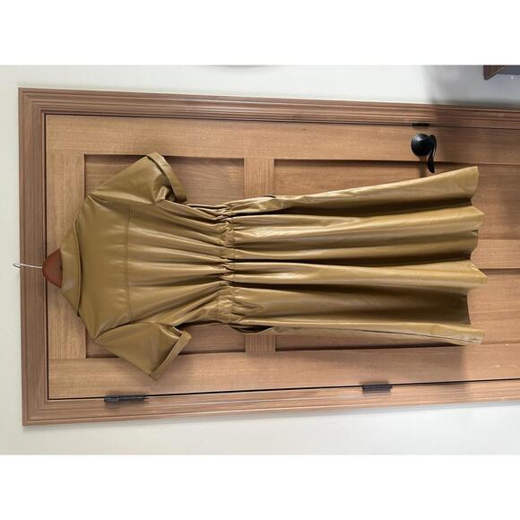 Who What Wear Faux Leather Camel Button Down Midi Dress Women’s size Small - Picture 5 of 13